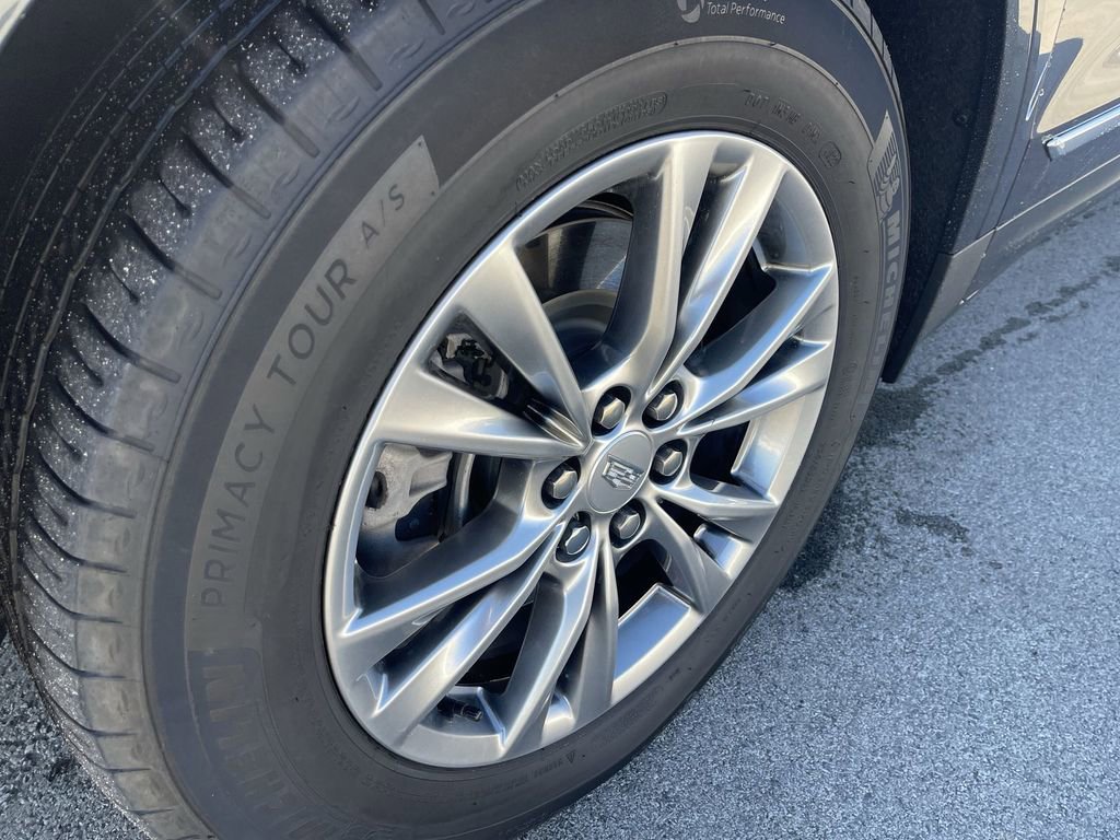 Certified 2023 Cadillac XT5 Premium Luxury w/ Technology Package image 2