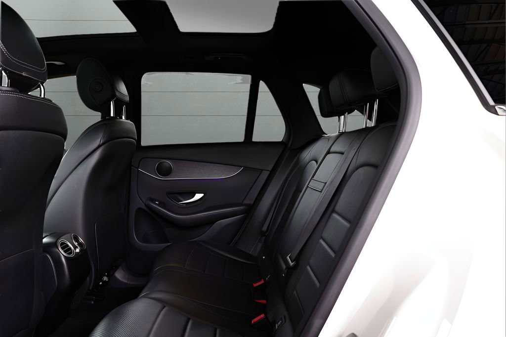 Used 2022 Mercedes-Benz GLC 300 4MATIC image 56