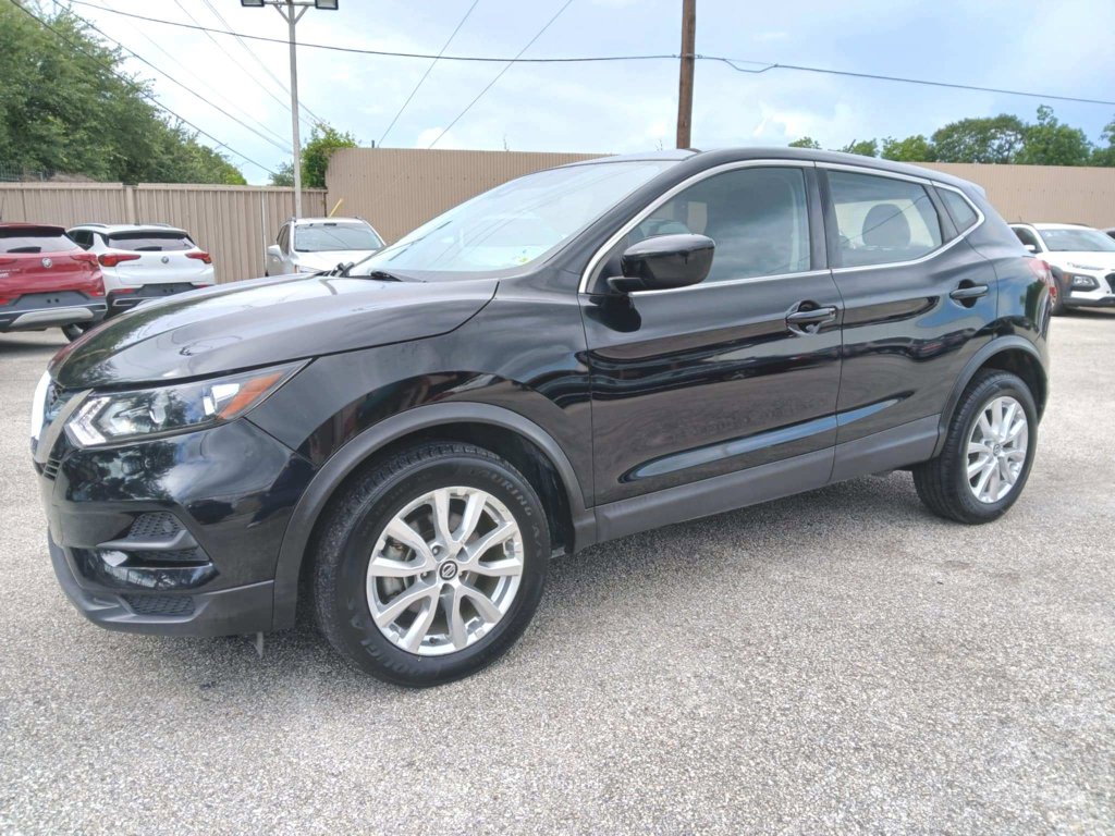 Used 2021 Nissan Rogue Sport S AWD/4WD image 1