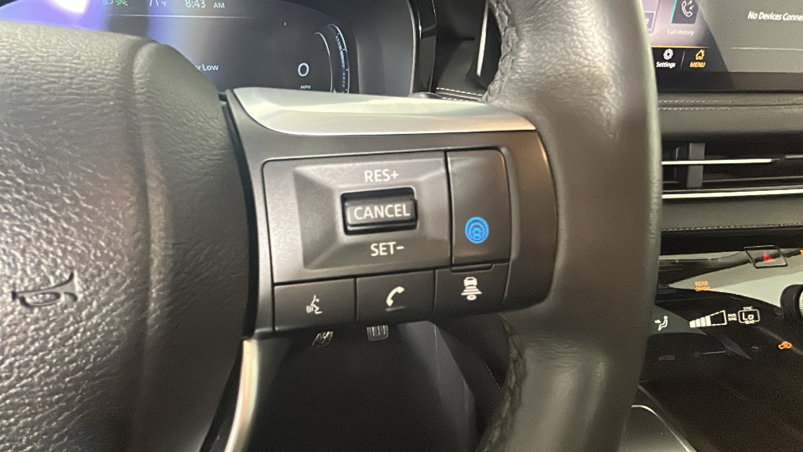 Used 2024 INFINITI QX60 Luxe AWD/4WD image 19