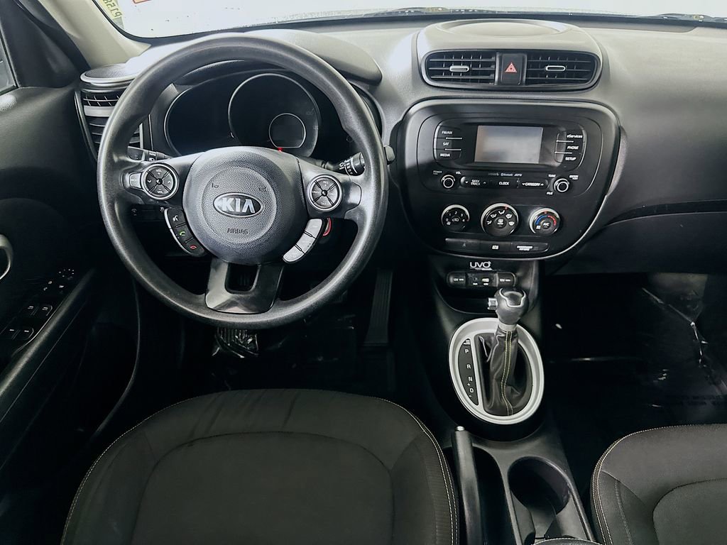 Used 2015 Kia Soul + FWD image 16