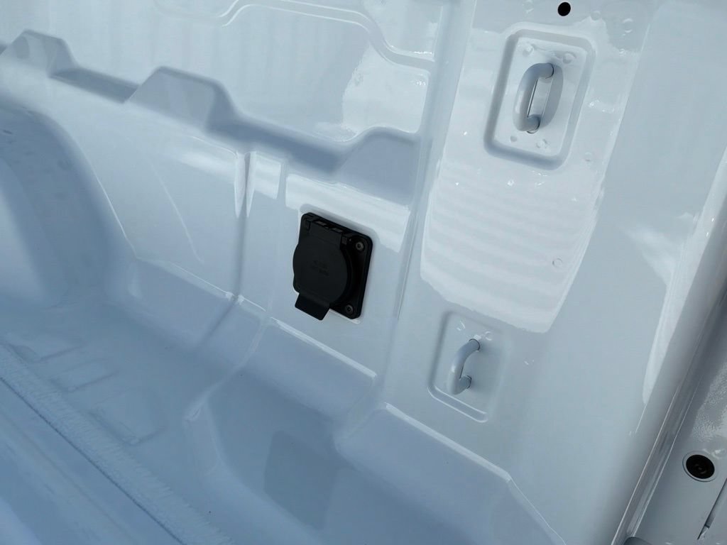 New 2026 GMC Canyon Elevation w/ Convenience Package AWD/4WD image 44