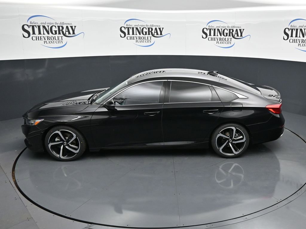 Used 2021 Honda Accord Sport image 12
