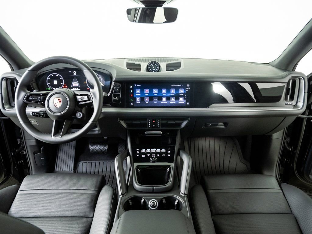 New 2026 Porsche Cayenne image 19