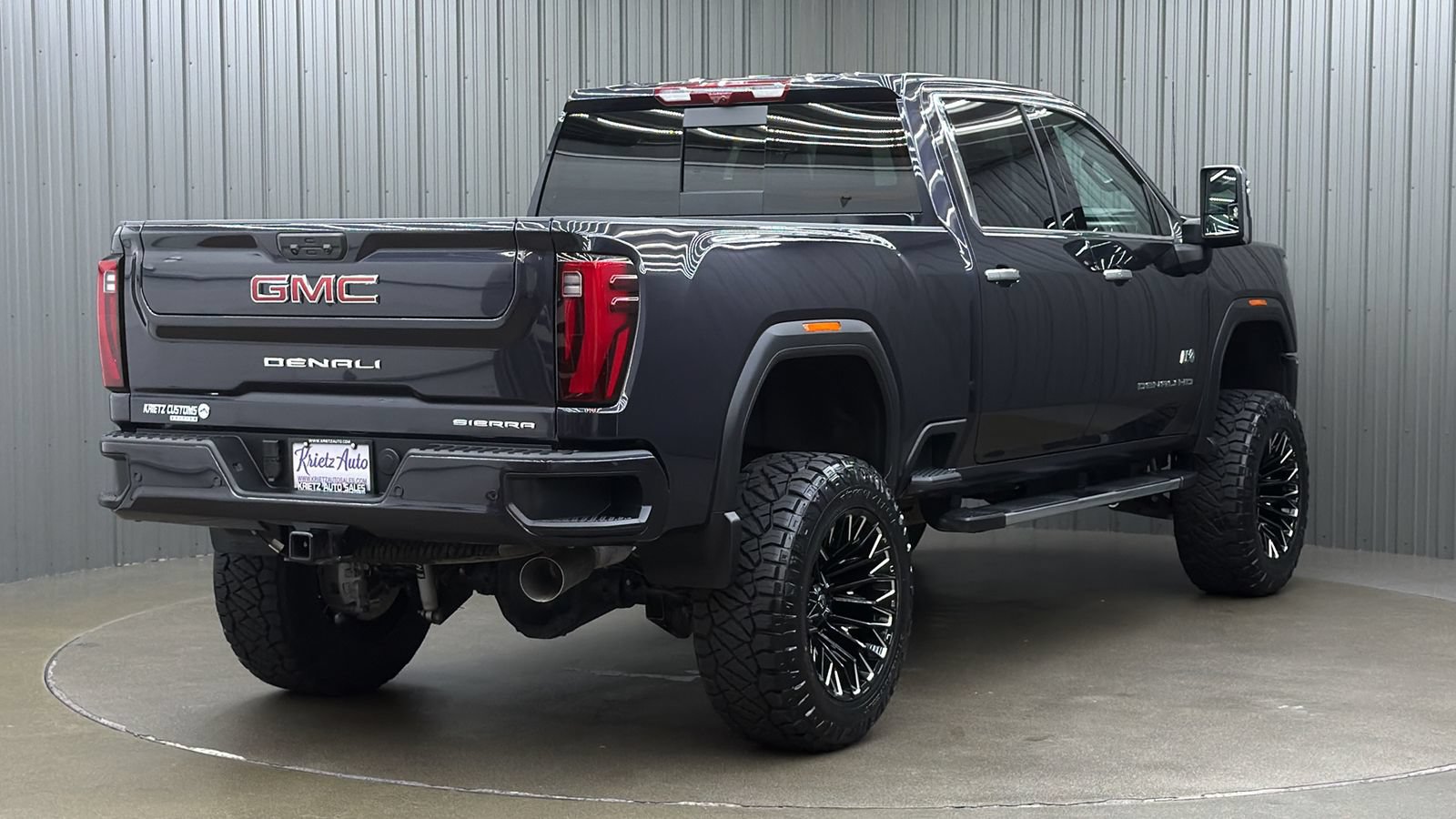Used 2026 GMC Sierra 3500 Denali w/ Denali Reserve Package AWD/4WD image 5