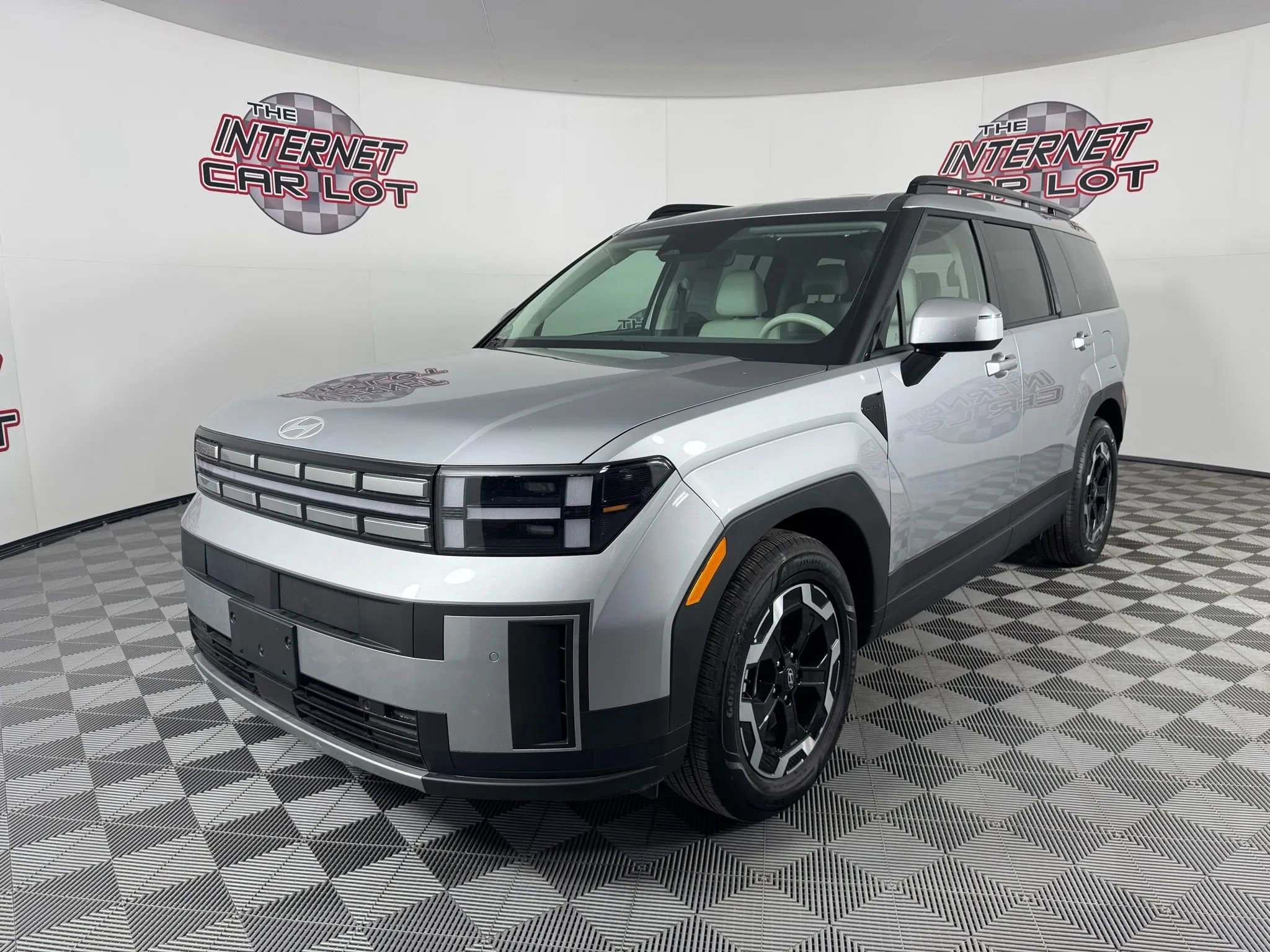 Used 2026 Hyundai Santa Fe SEL image 3