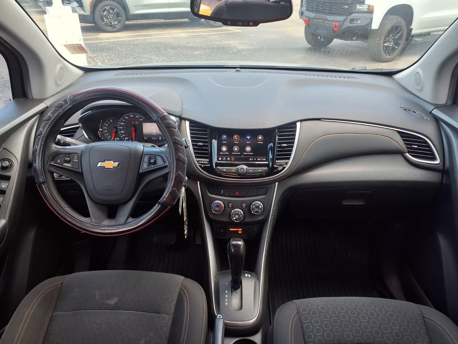 Used 2022 Chevrolet Trax LS w/ Tint and Cruise Package FWD image 3