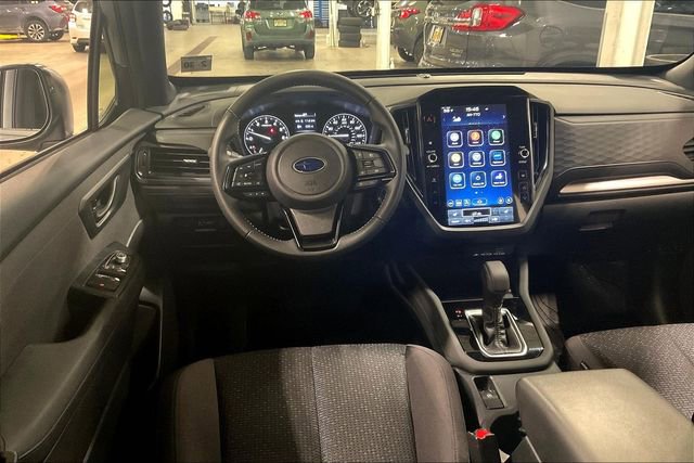 Used 2025 Subaru Forester Premium image 5
