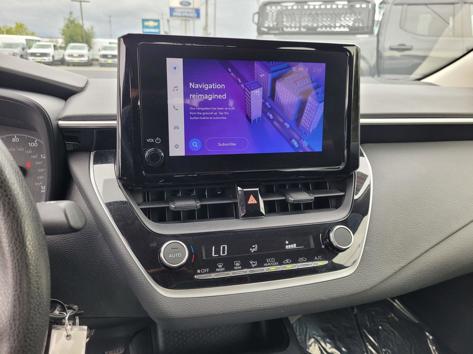 Used 2023 Toyota Corolla LE FWD image 27