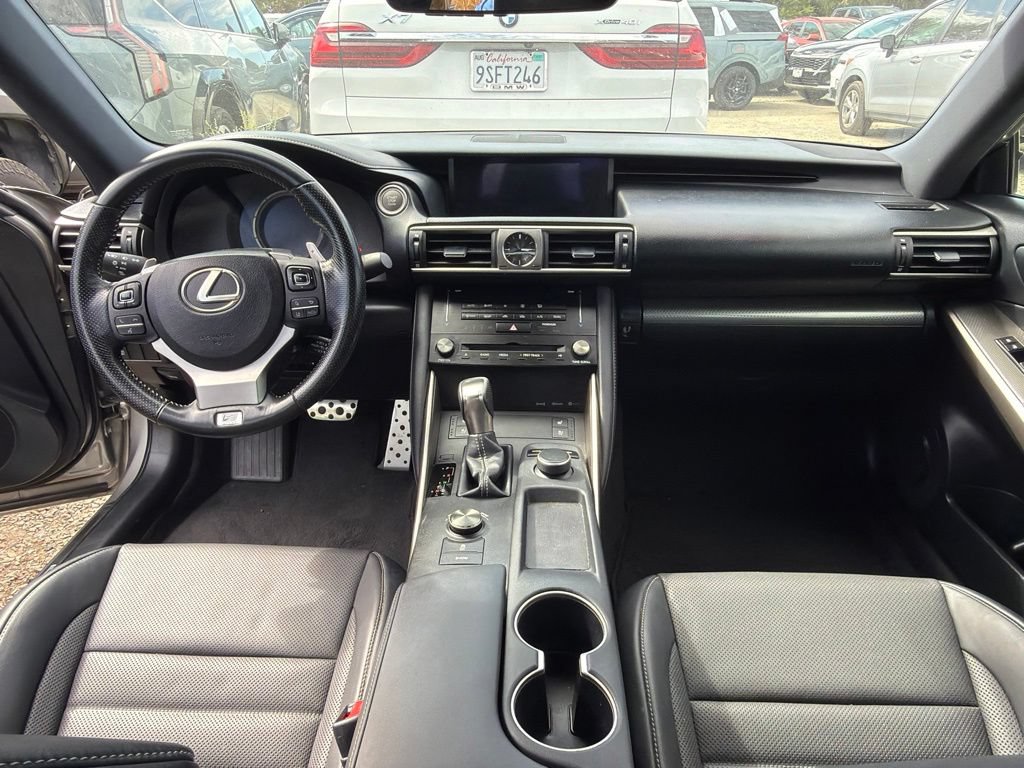 Used 2017 Lexus IS 200t F Sport w/ F Sport Package RWD image 8