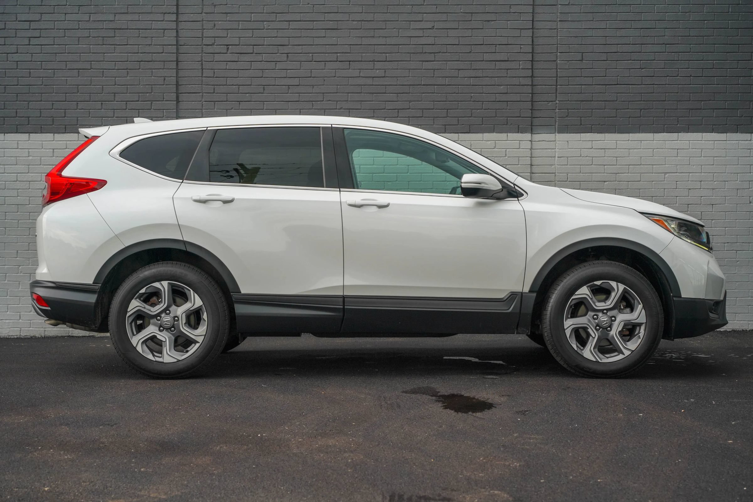 Used 2019 Honda CR-V EX-L image 4