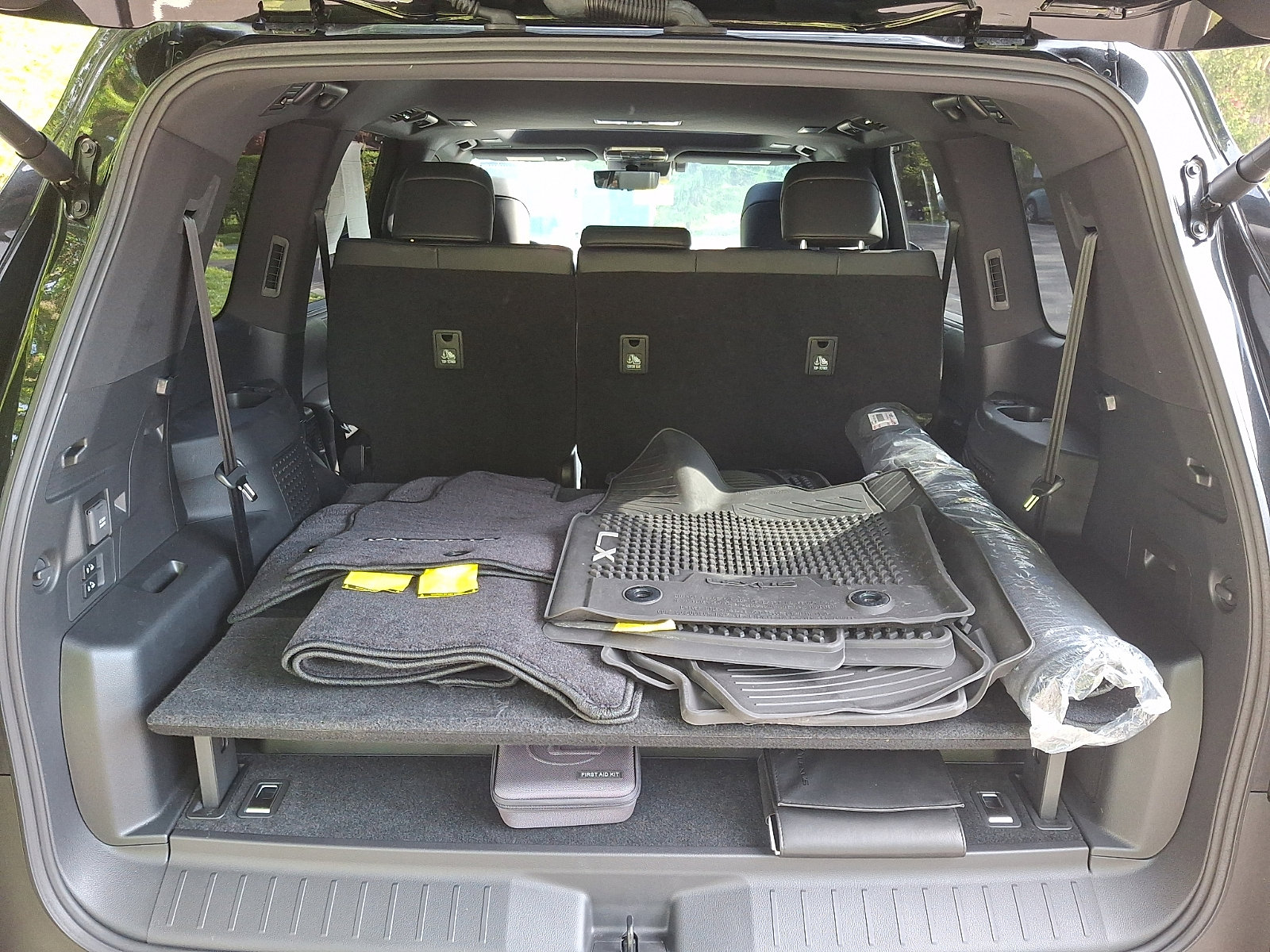 Certified 2025 Lexus LX 700h Overtrail AWD/4WD image 28
