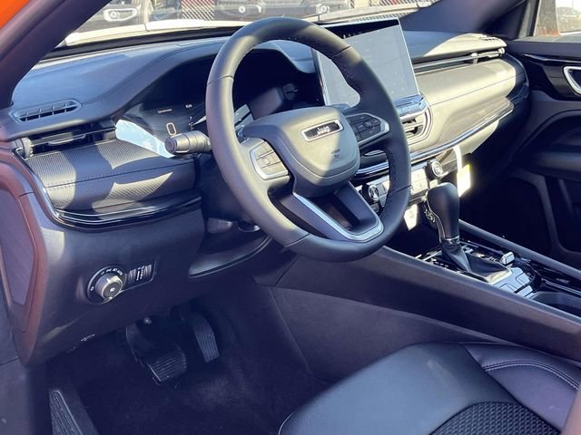 New 2026 Jeep Compass Latitude w/ Sun and Sound Group image 9