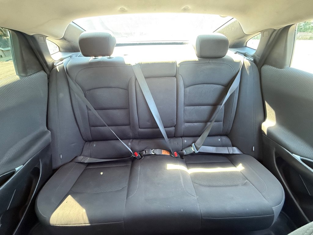 Used 2022 Chevrolet Malibu LT FWD image 28