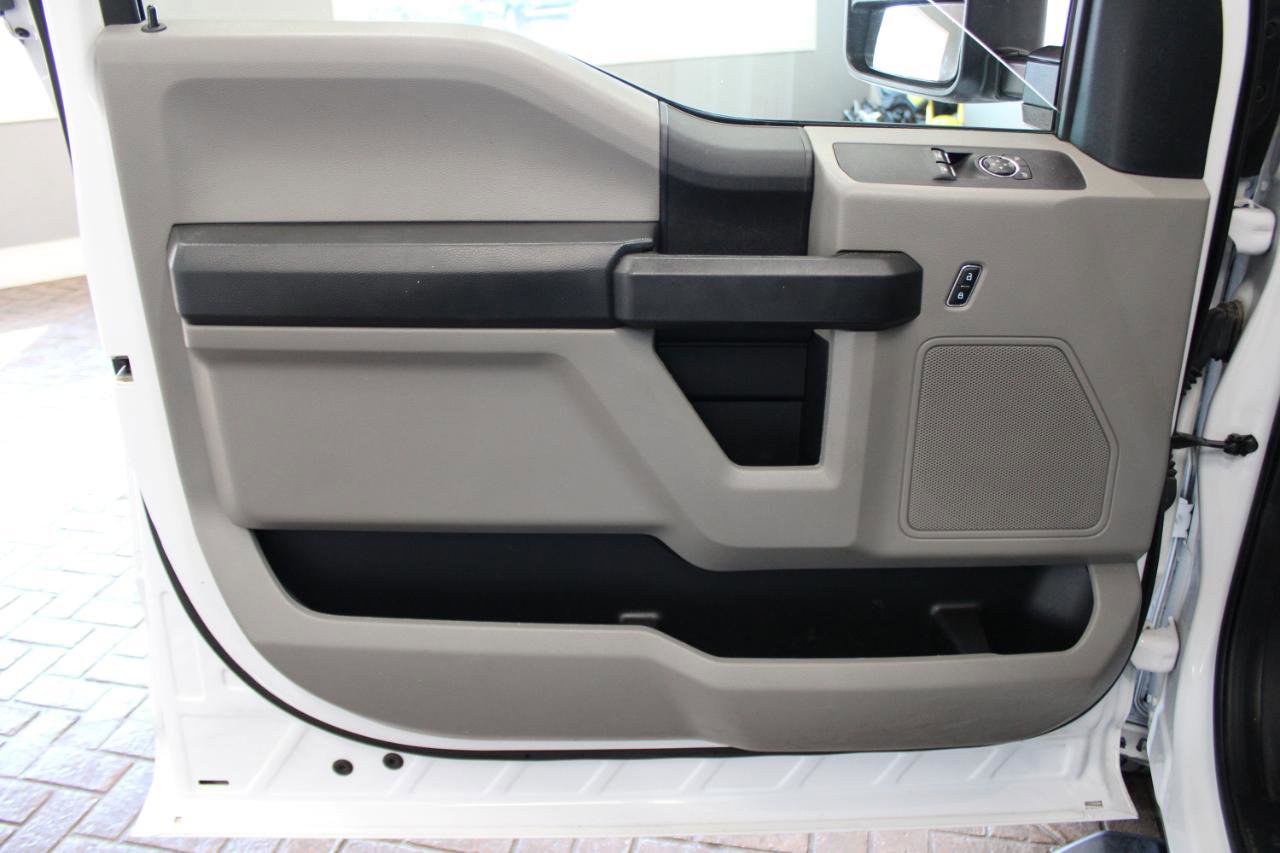 Used 2020 Ford F250 XL w/ Power Equipment Group RWD image 12