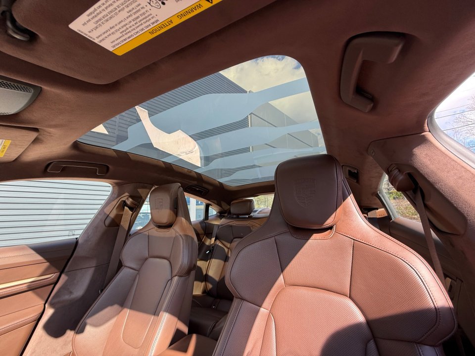 New 2026 Porsche Taycan GTS image 19