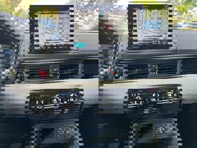 Certified 2023 Honda Pilot Elite image 7