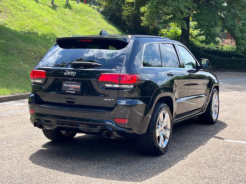 Used 2015 Jeep Grand Cherokee SRT AWD/4WD image 20