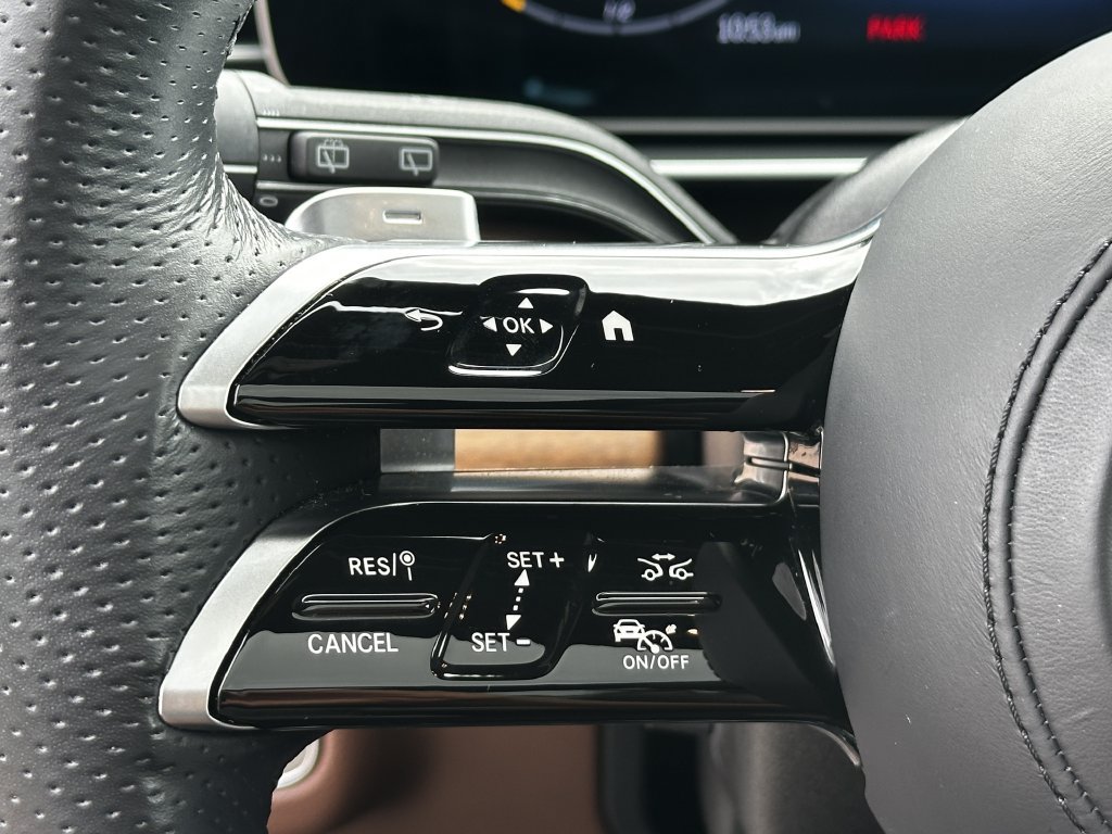 Used 2025 Mercedes-Benz GLS 450 4MATIC image 28