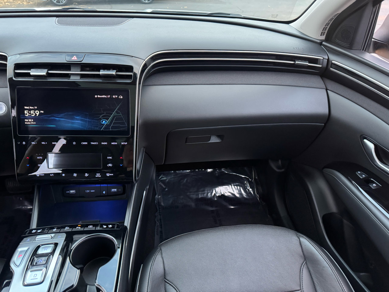 Used 2023 Hyundai Tucson Limited w/ Cargo Package image 19