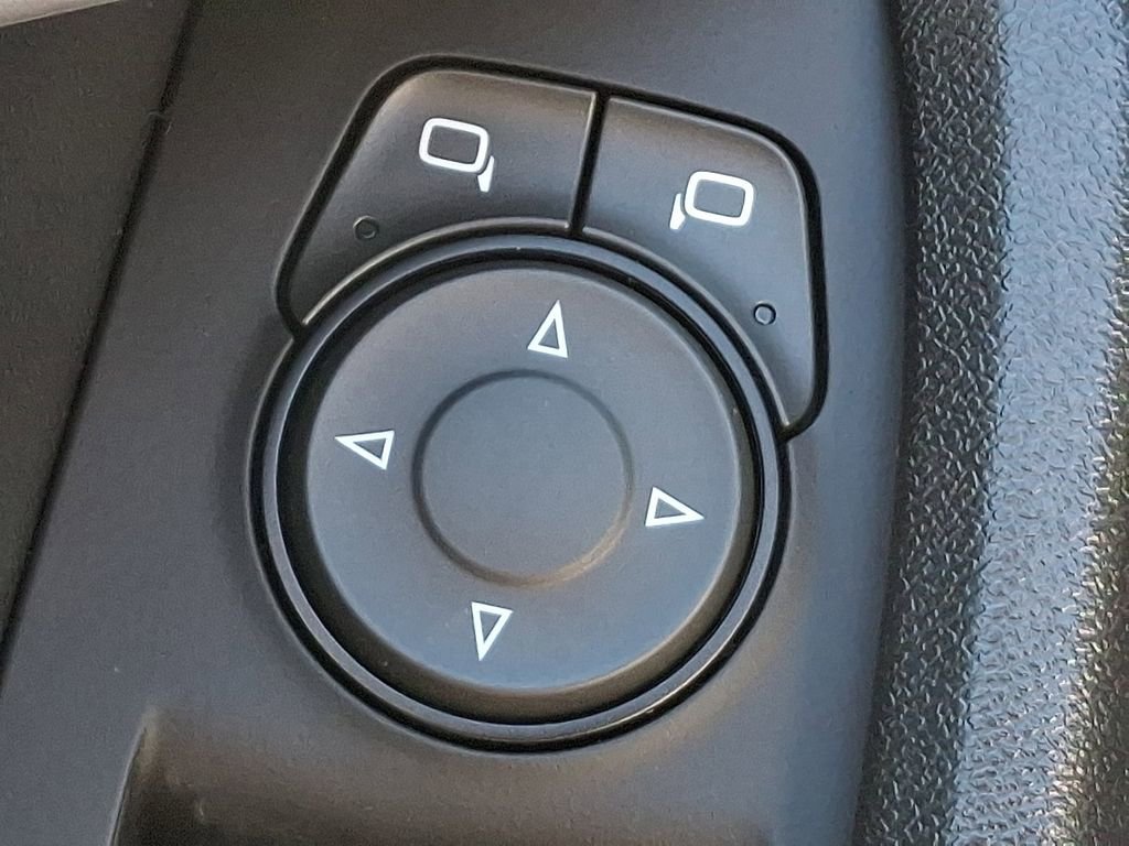 Used 2018 Chevrolet Camaro SS image 26