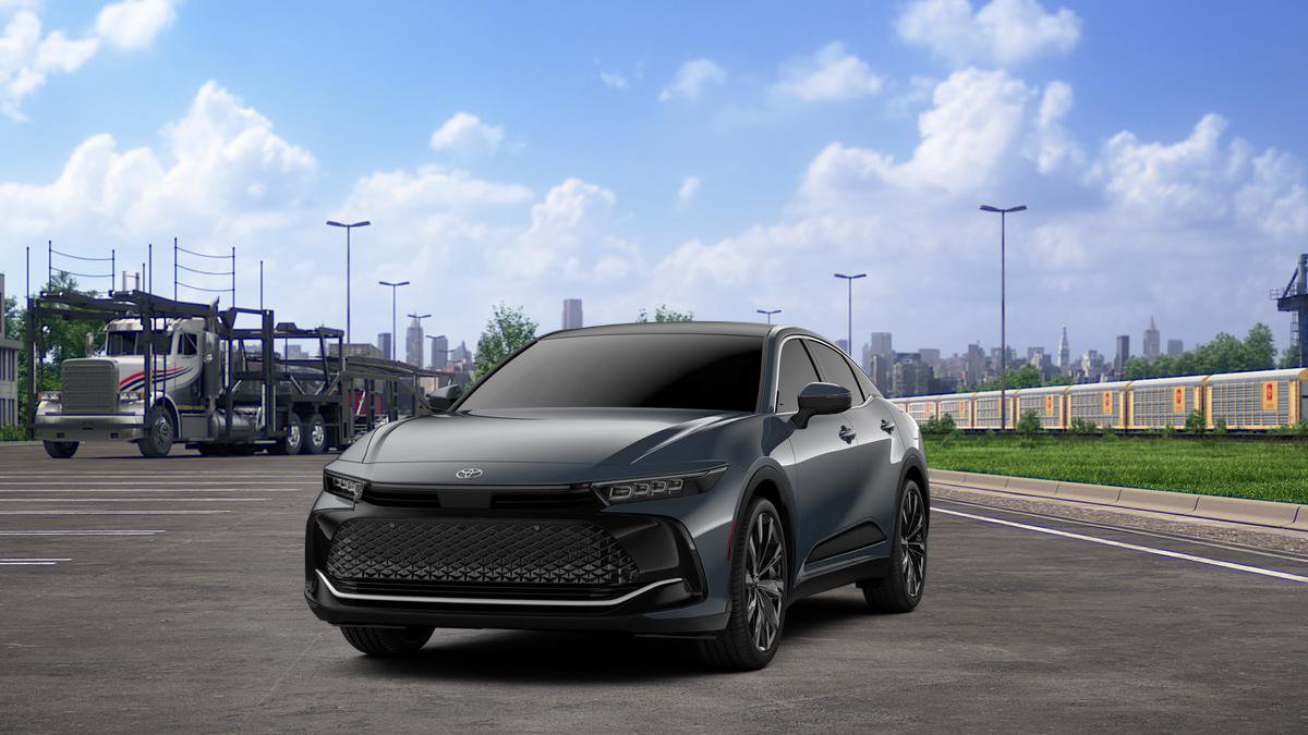 New 2026 Toyota Crown Platinum image 18