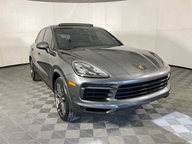 Used 2020 Porsche Cayenne E-Hybrid image 3