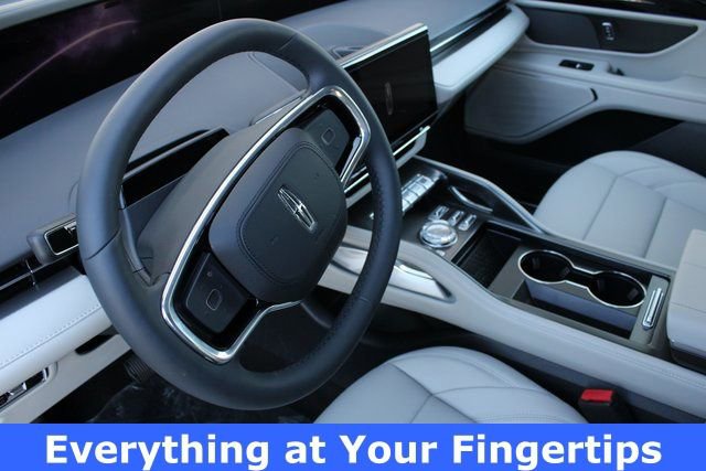 New 2026 Lincoln Nautilus Premier image 24