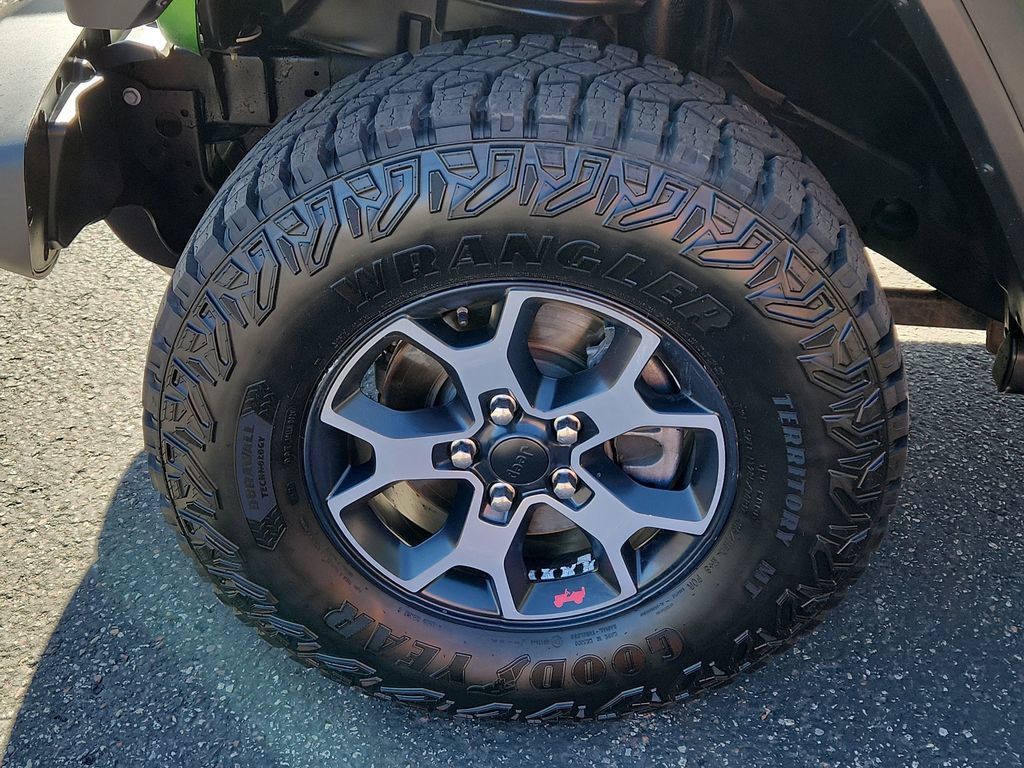 Used 2019 Jeep Wrangler Unlimited Rubicon w/ Uconnect 4C Nav & Sound Group image 6