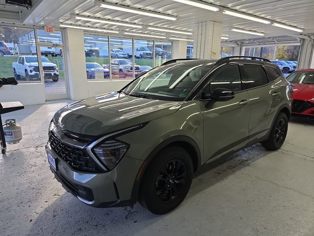 Certified 2024 Kia Sportage X-Pro image 2