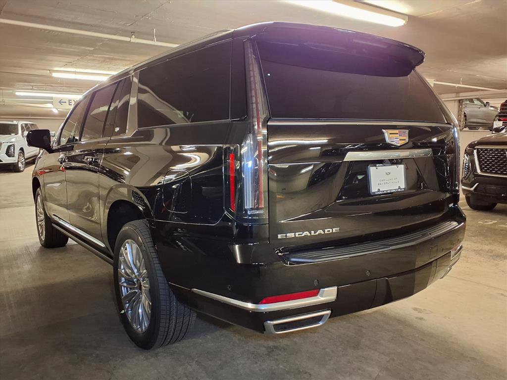 New 2026 Cadillac Escalade ESV Luxury image 10