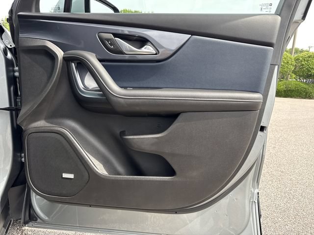Used 2024 Chevrolet Blazer RS w/ Driver Confidence II Package FWD image 30