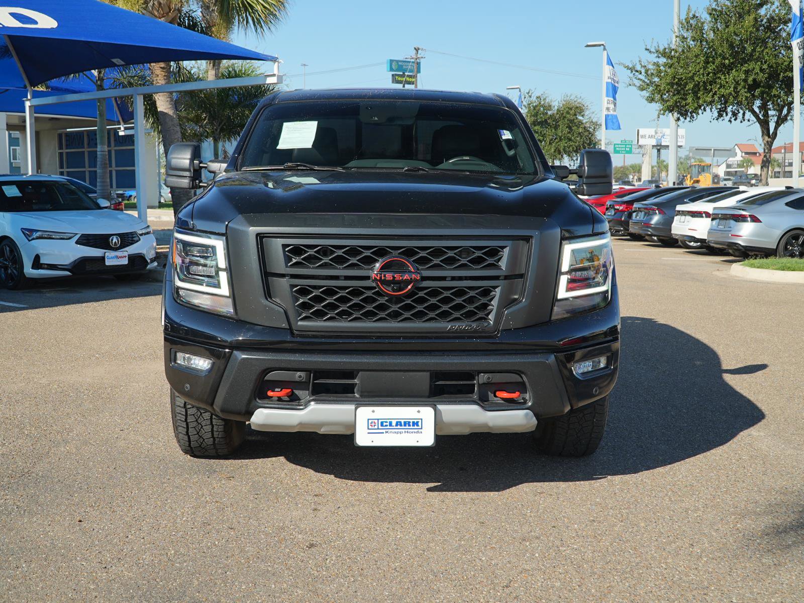 Used 2024 Nissan Titan PRO-4X w/ Pro-4x Convenience Package image 2