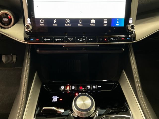 New 2026 Jeep Grand Wagoneer L Limited w/ HD Trailer Tow Package AWD/4WD image 20