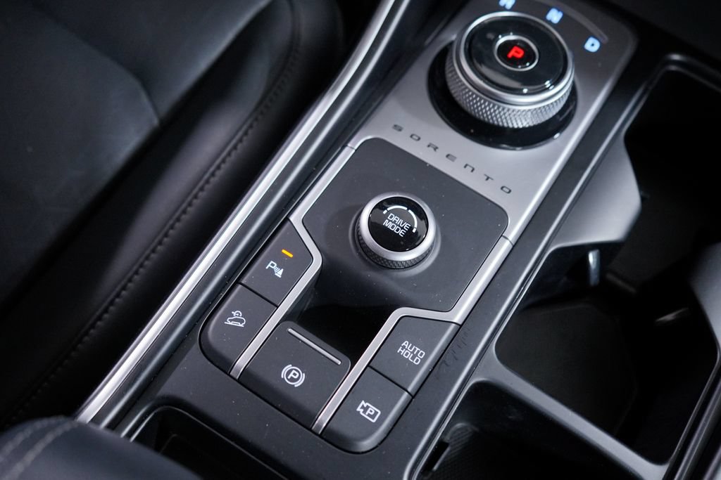 Used 2023 Kia Sorento EX FWD image 15