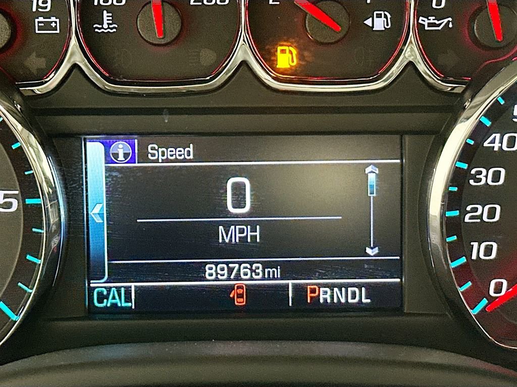 Used 2020 Chevrolet Suburban LT image 13