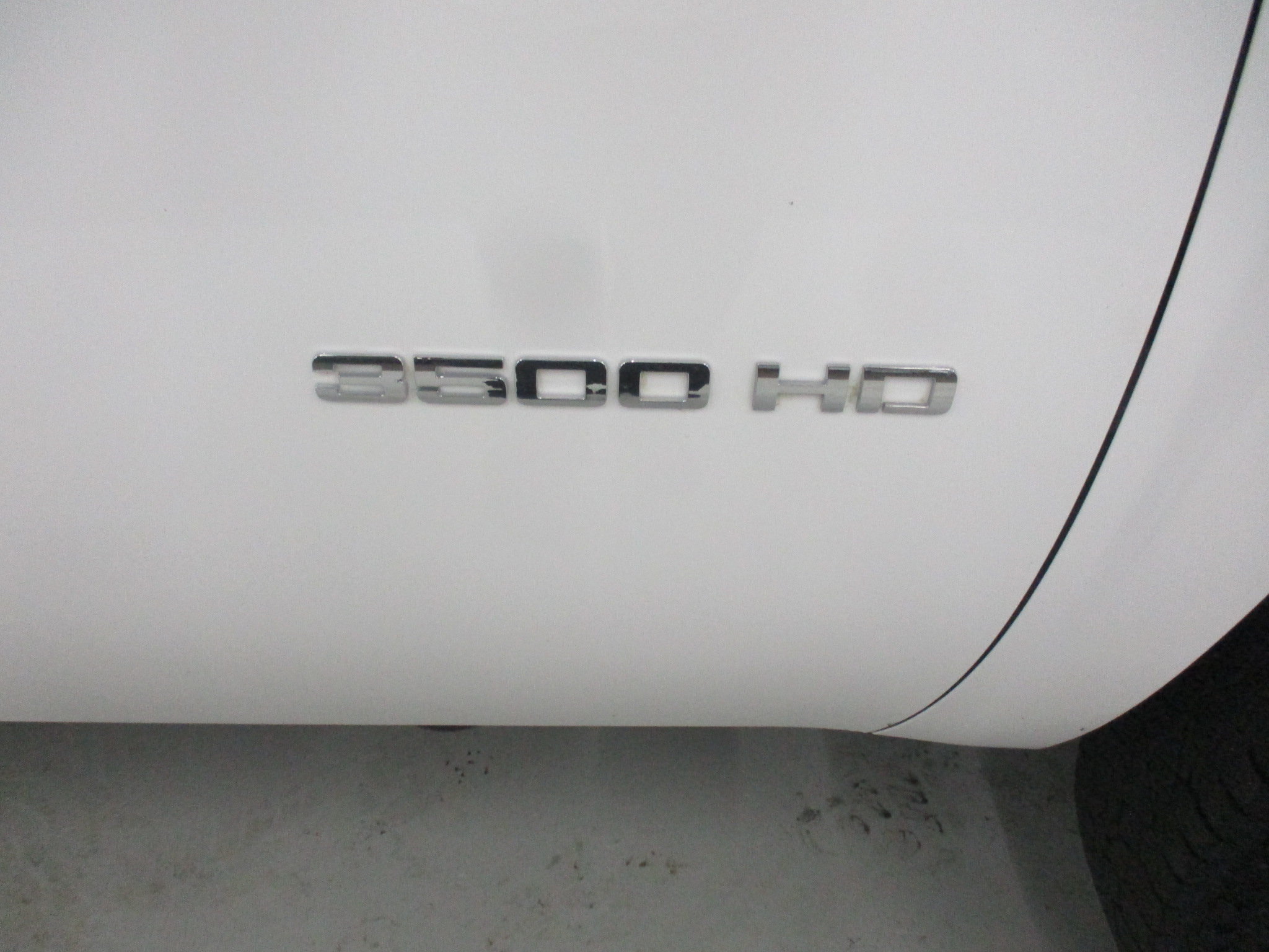 Used 2011 Chevrolet Silverado 3500 W/T w/ Skid Plate Package AWD/4WD image 9