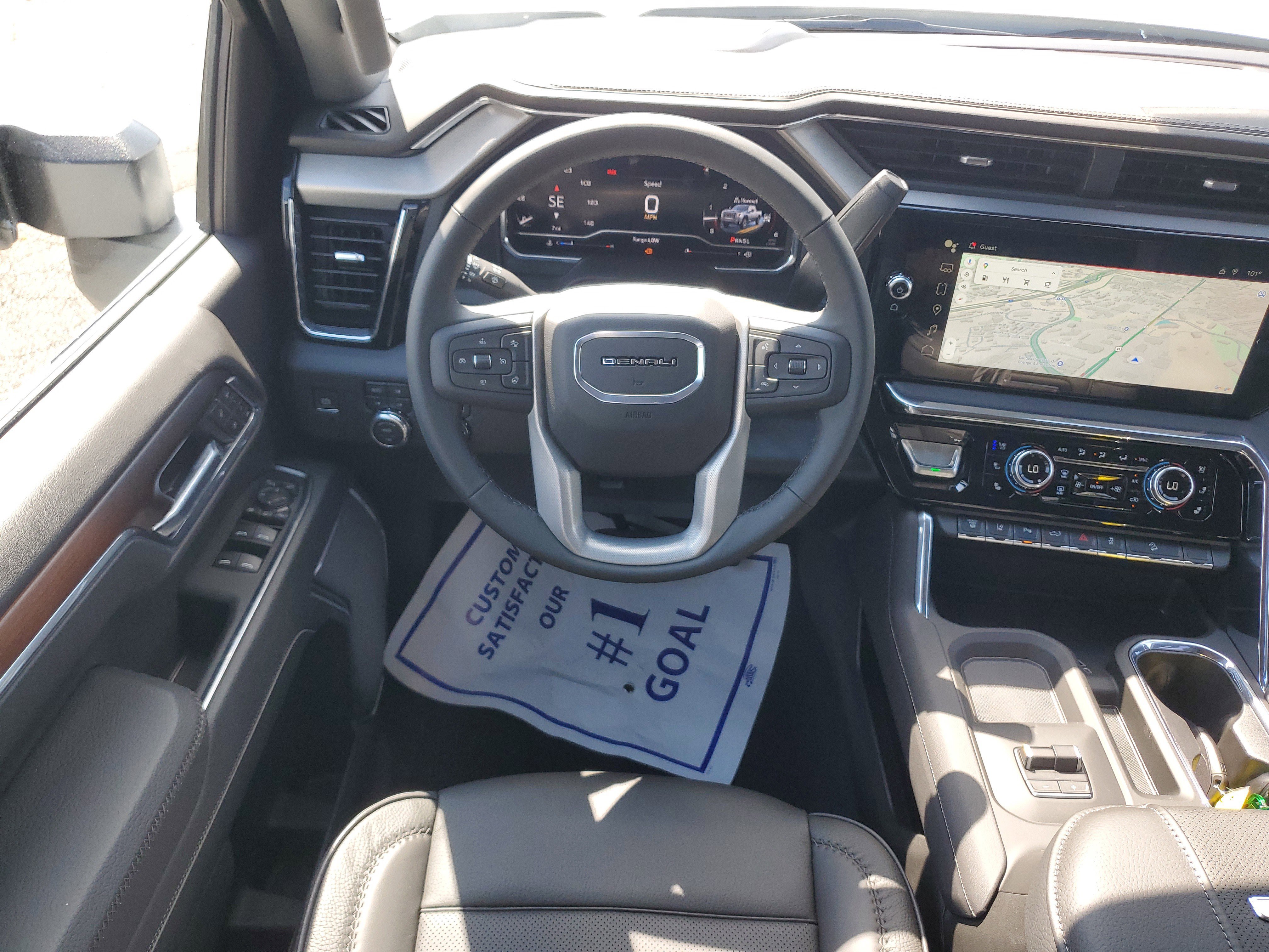 New 2025 GMC Sierra 2500 Denali image 16