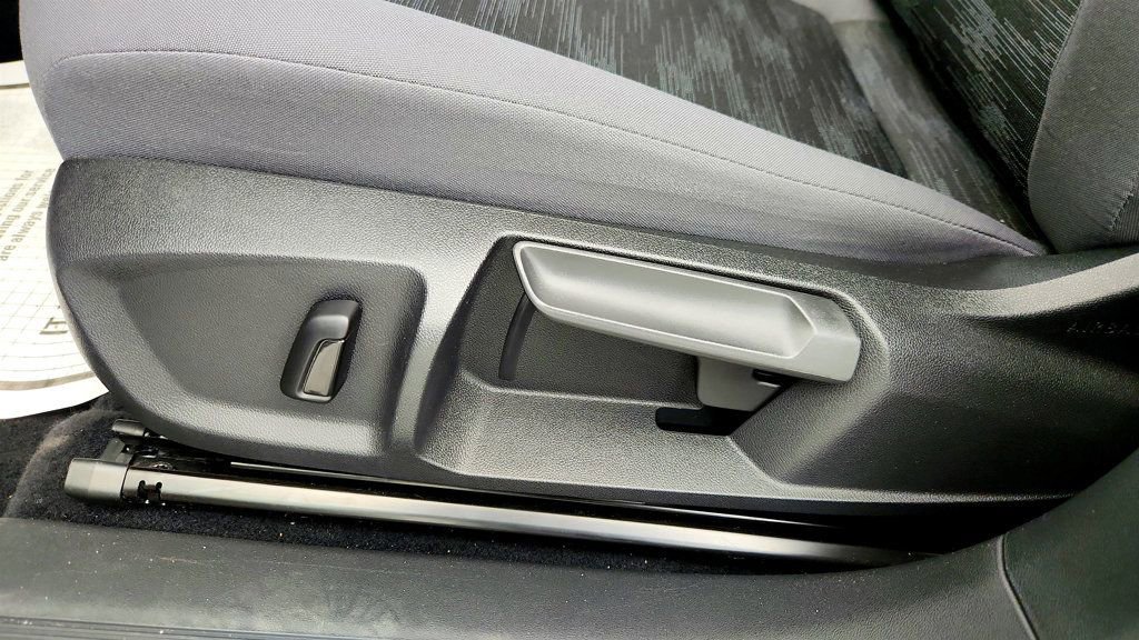 Used 2021 Volkswagen ID.4 Pro image 10