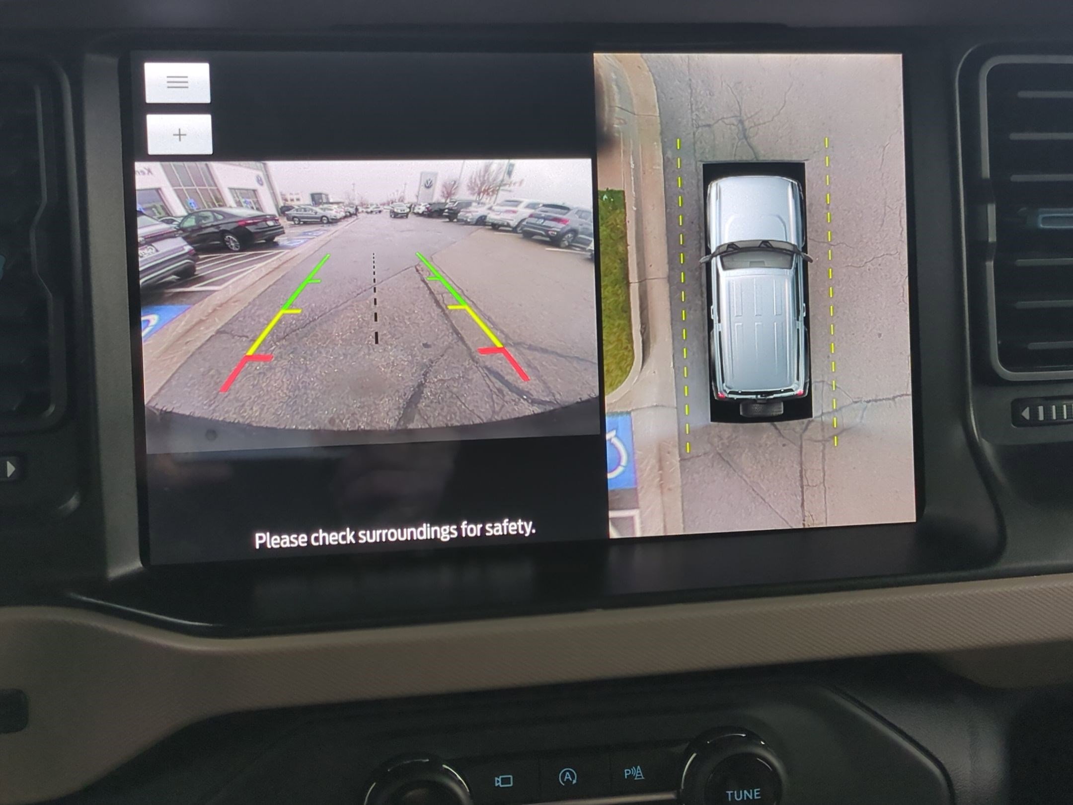 Used 2022 Ford Bronco Wildtrak image 26