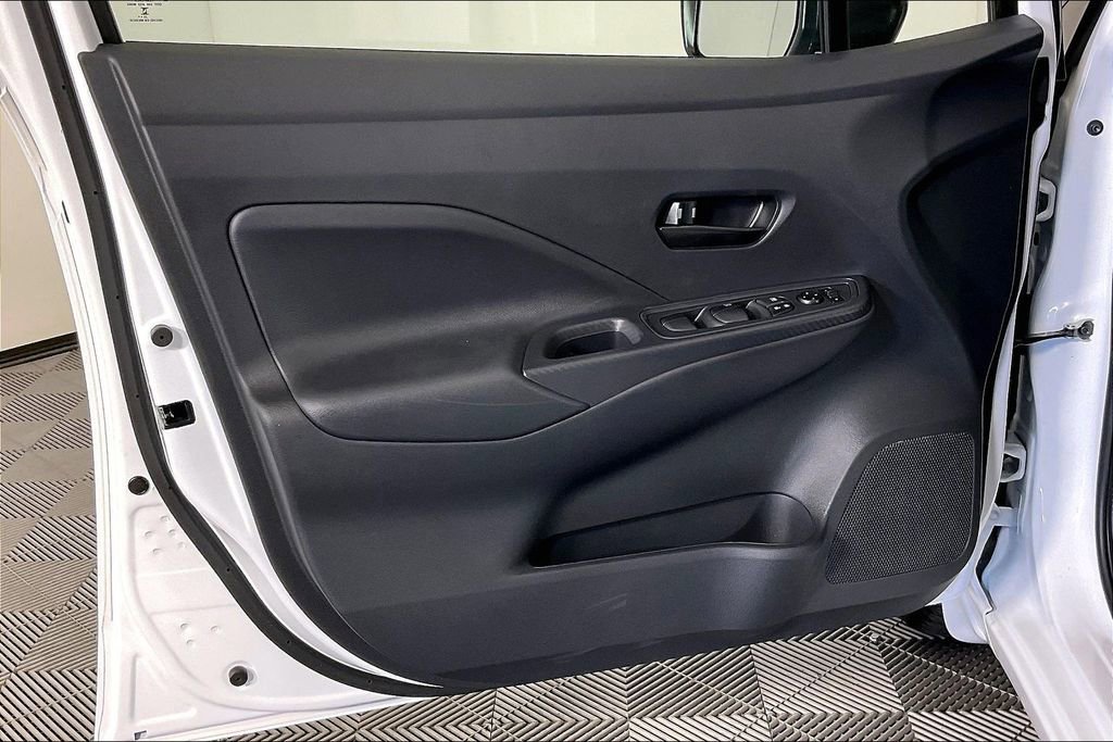 New 2025 Nissan Versa S w/ Trunk Package image 41