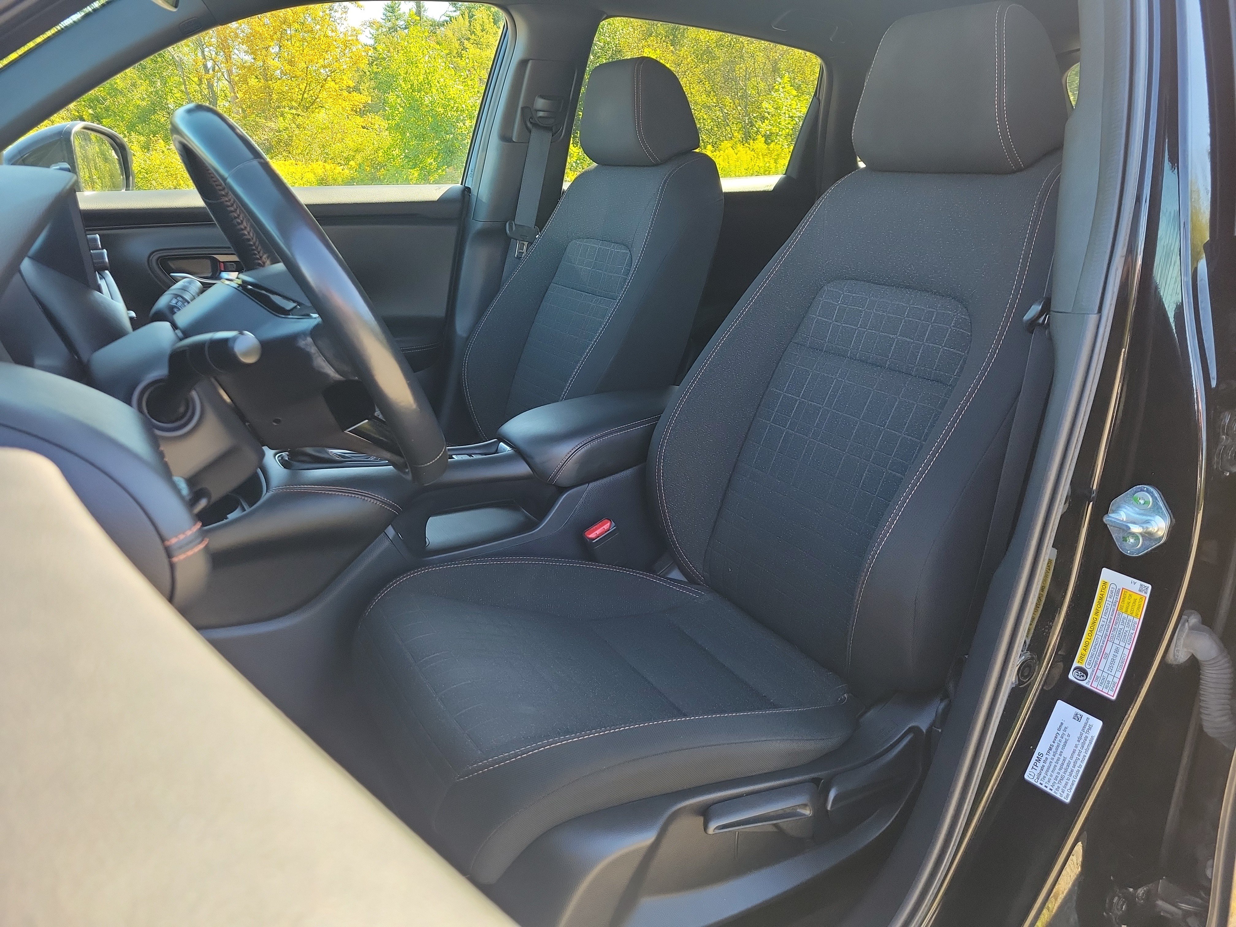 Used 2023 Honda HR-V Sport image 14