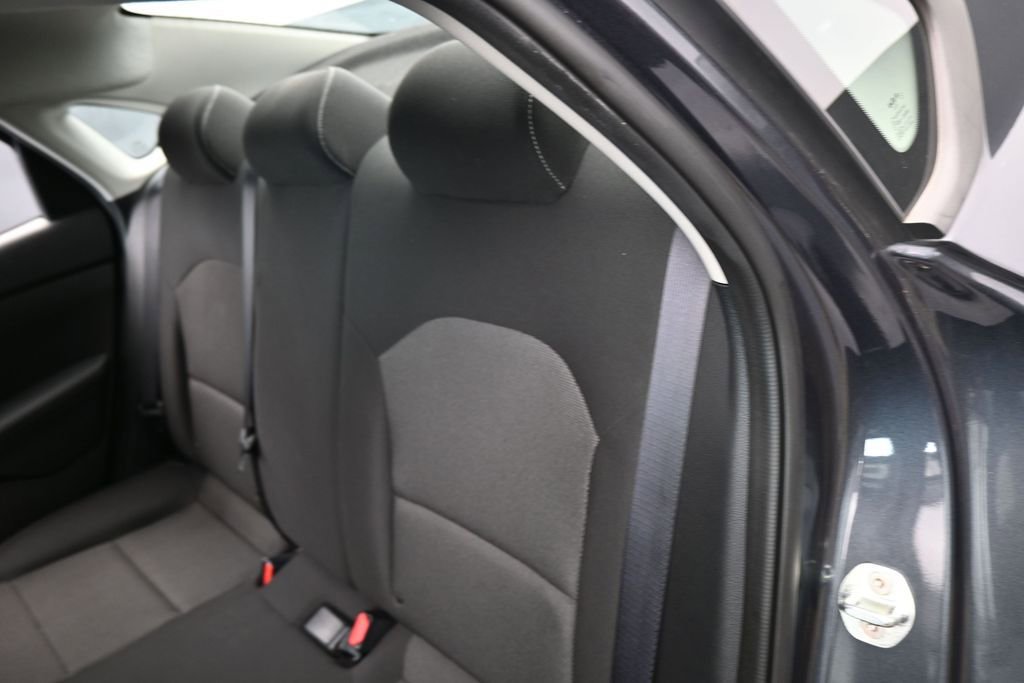 Used 2023 Kia Forte LXS w/ LXS Technology Package FWD image 27