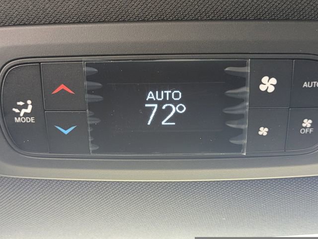 New 2025 Chrysler Voyager LX image 19