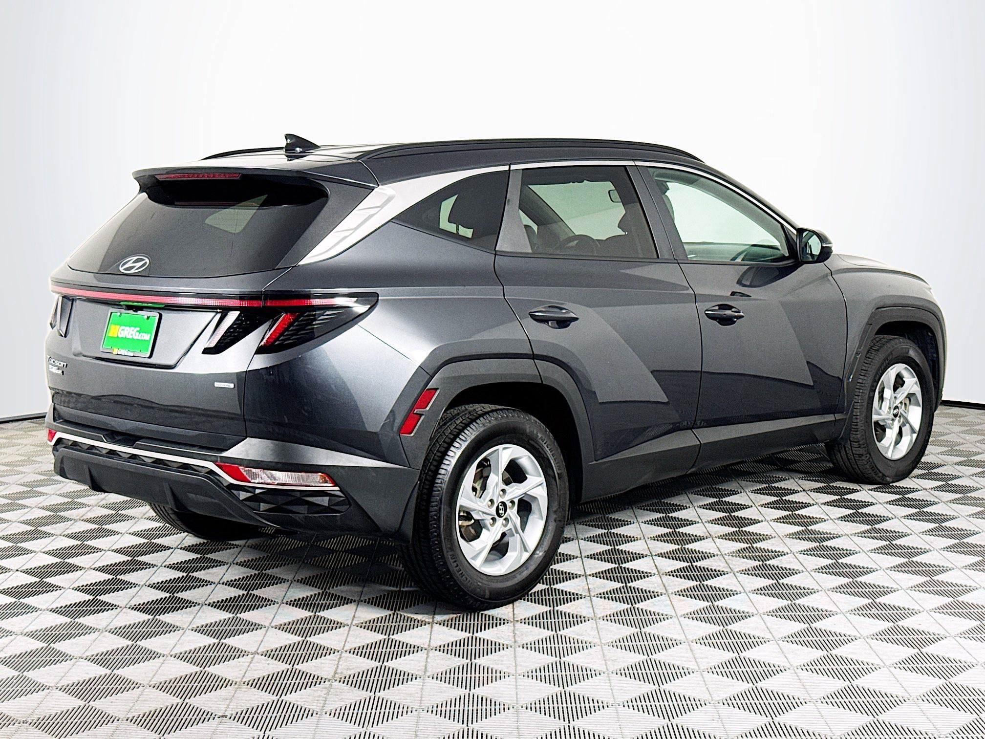 Used 2023 Hyundai Tucson SEL w/ Cargo Package AWD/4WD image 8