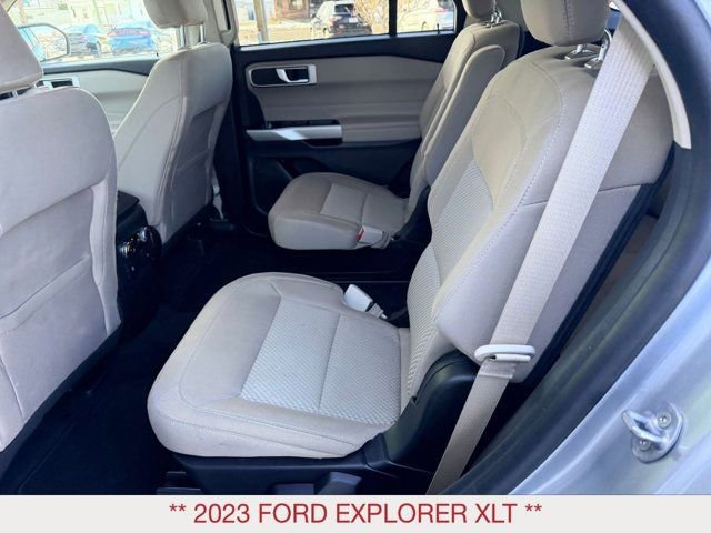Used 2023 Ford Explorer XLT w/ Class IV Trailer Tow Package image 22
