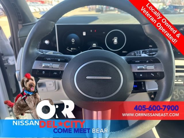 Used 2025 Hyundai Tucson Limited image 17