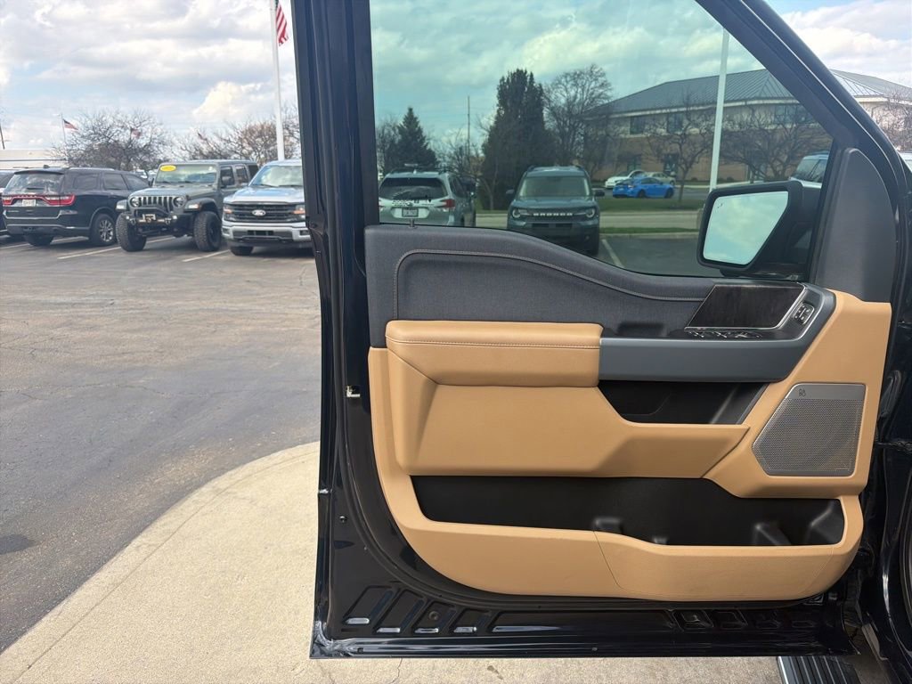 Used 2023 Ford F150 Lariat w/ Equipment Group 502A High image 21