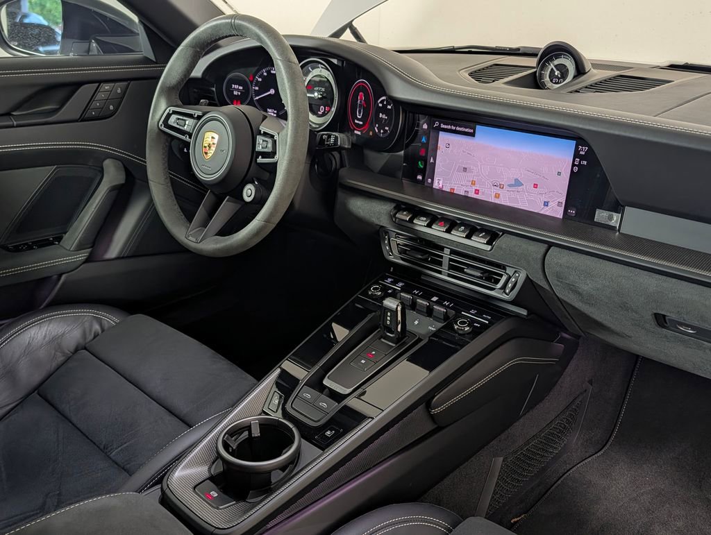 Certified 2023 Porsche 911 Targa 4 GTS AWD/4WD image 21