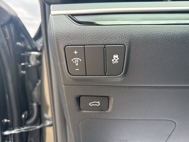 New 2026 Kia K5 LXS FWD image 21